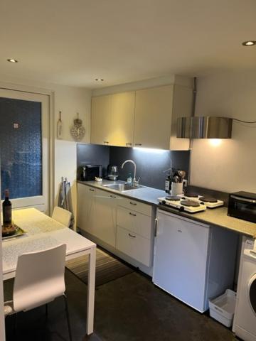 Jaguars Residence Eindhoven Bagian luar foto